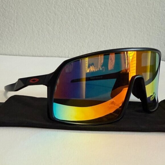 OO9406 Oakley SUTRO Matte Black Frame Prizm Polarized Lenses - Picture 1 of 7
